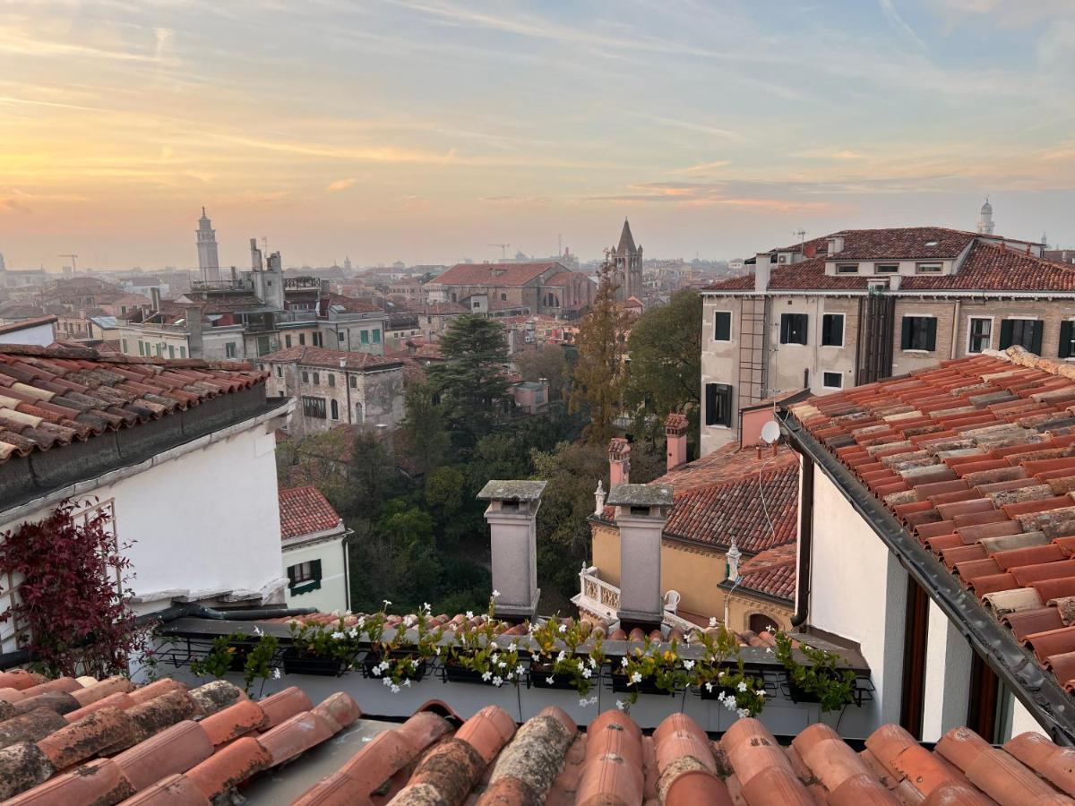 Attico Canal Grande A Palazzo Contarini Corfu Venedik Dış mekan fotoğraf